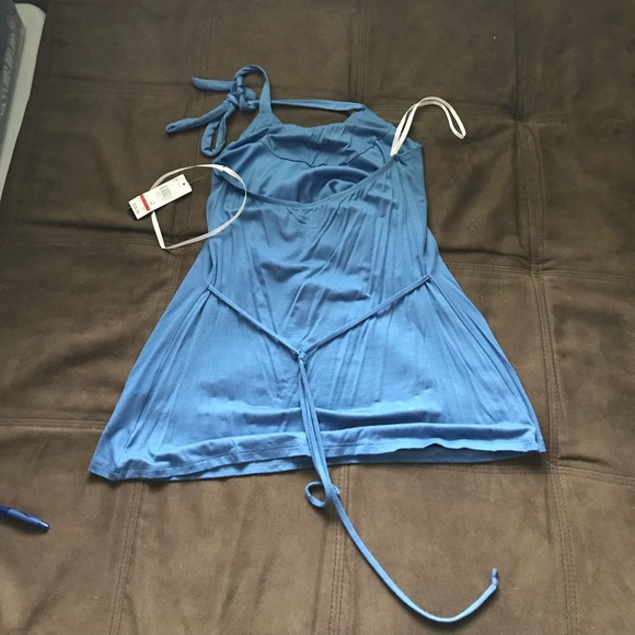 BCX Halter top - Picture 2 of 2